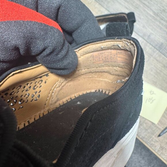 Vionic Kimmie Perforated Black Suede Slip On Sneakers Women's Size 6.5 - Picture 5 of 7